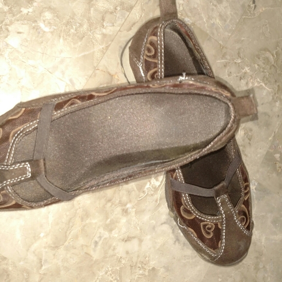 Brown slip on flats size 7 ECU - Picture 3 of 7